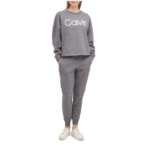 Calvin Klein logo Sweatshirt and jogger set - Picture 1 of 7
